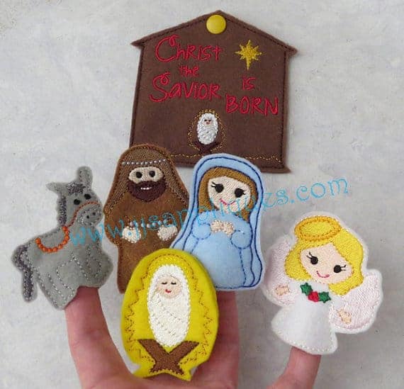 Felt Nativity scene advent calendar sewing pattern