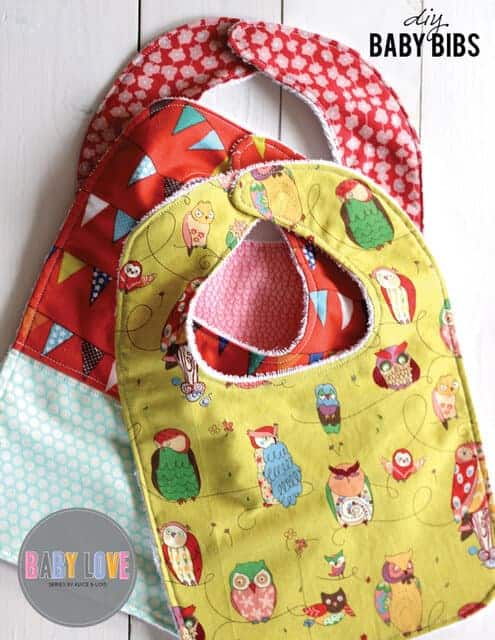 simple DIY baby bib sewing tutorial.