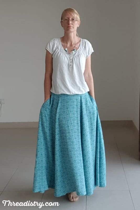 Maxi skirt sewing pattern for women with pockets!