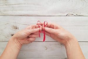How to tie a perfect bow every time (even with one-sided ribbon!)