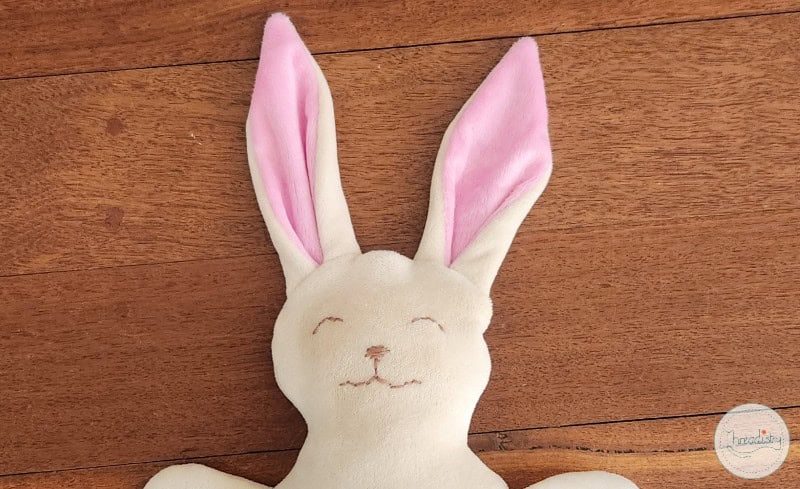 Sewing tutorial for a plush bunny rabbit with free templates, perfect for DIY sewing enthusiasts and.